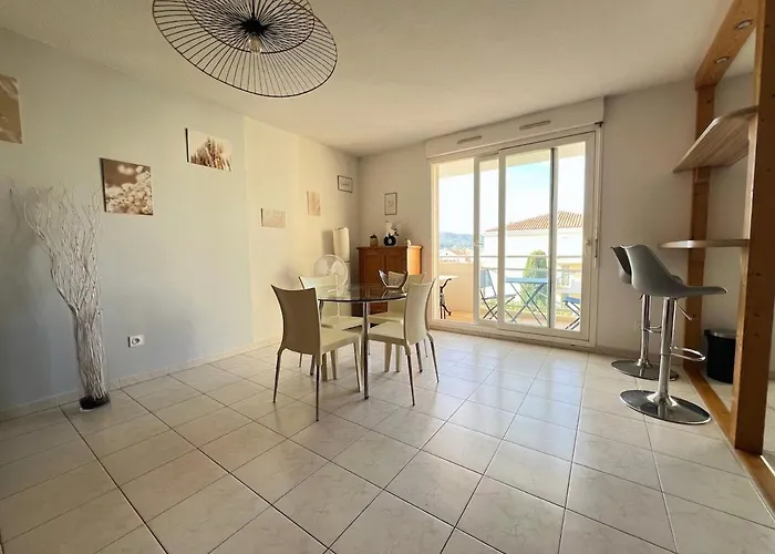 Le Cocon Provencal, T2 Centre דירה הייר